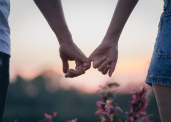 Connection: A Modern Dating Silent Struggle