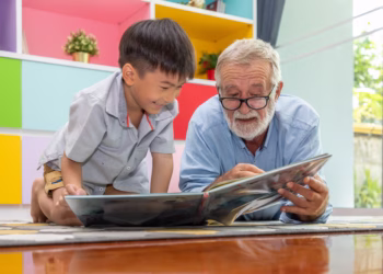 Adults 65+ Needed for  Intergenerational Program in Preschools