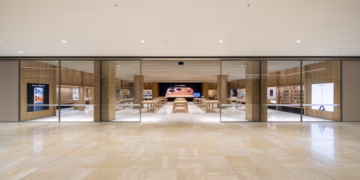 Apple Chatswood Chase Reopens with a Fresh Design