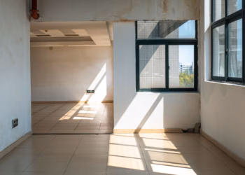 Demolition Clauses in Commercial Leases: Local Guide